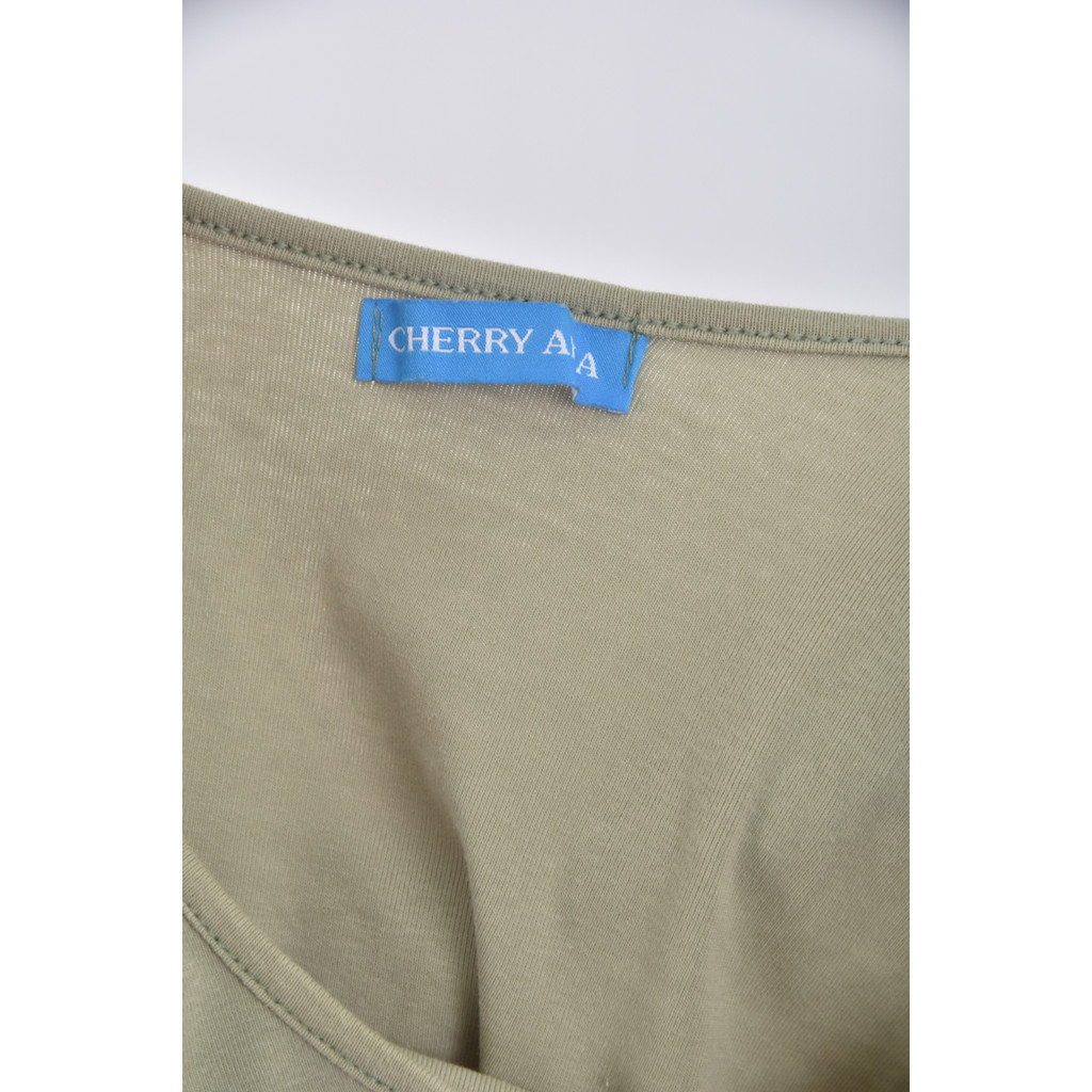 (S) cherry aka質感修身短版棉質圓領綠色長袖上衣二手衣, , large