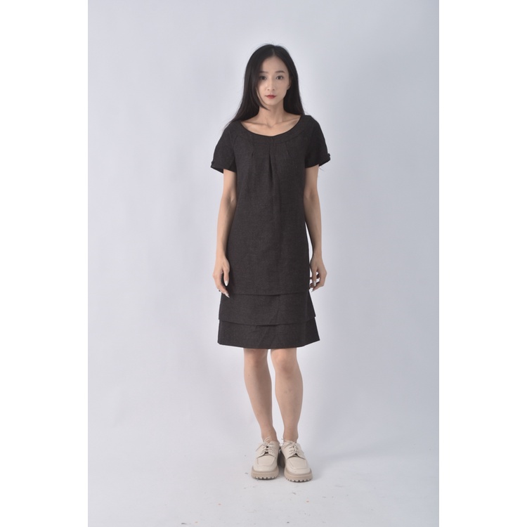 (M) joan短袖黑色洋裝二手衣