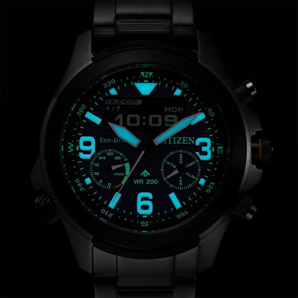 CITIZEN 星辰 Promaster 限量光動能液晶顯示手錶 JV1006-51L, , large