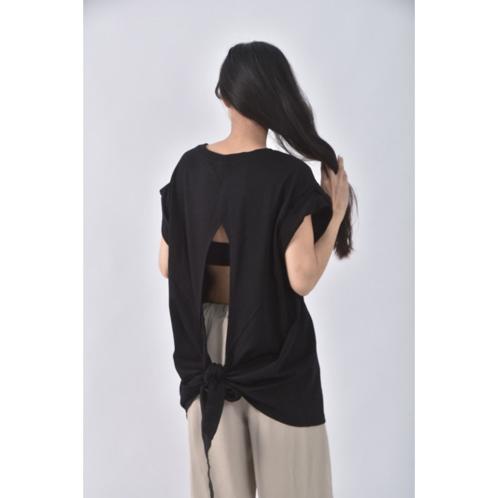 (M) simple black質感棉質圓領露背黑色洋裝二手衣, , large