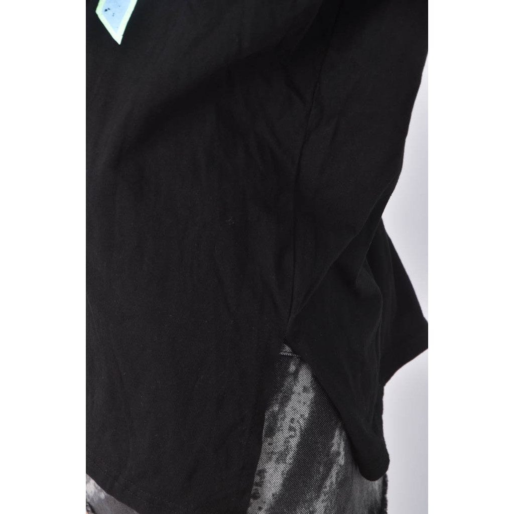 (2XL) n9ck字母黑色上衣二手衣, , large