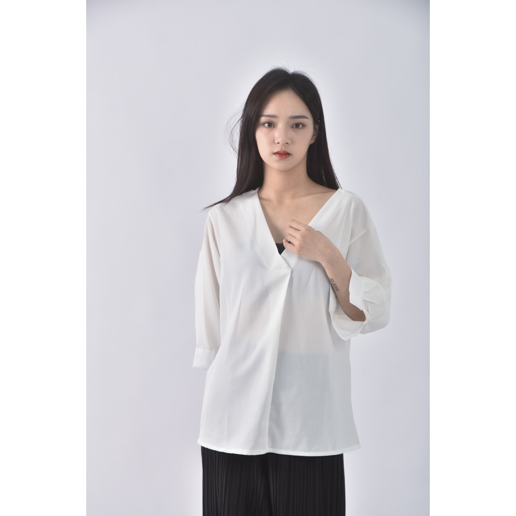 (L) hthp韓牌v領白色短袖上衣二手衣