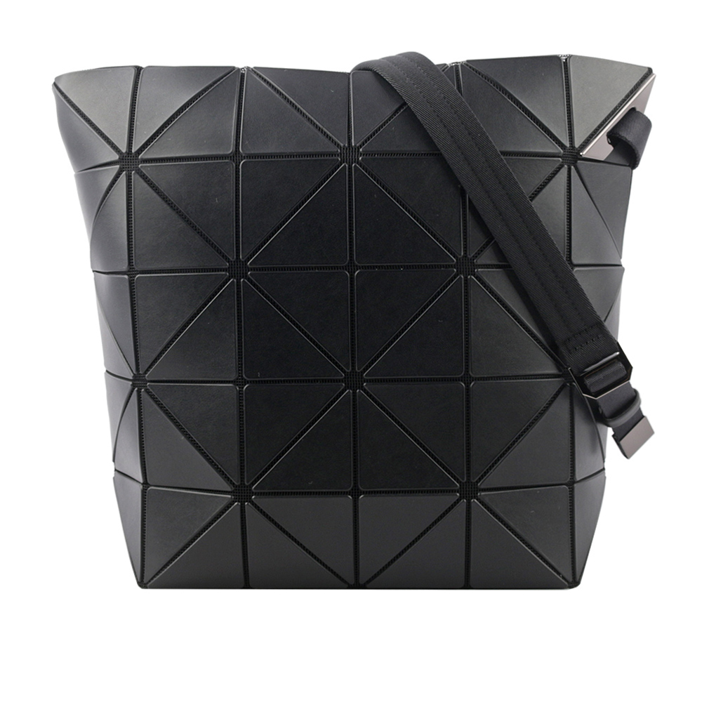 ISSEY MIYAKE Blocky 霧面可調背帶多用肩背包/黑色