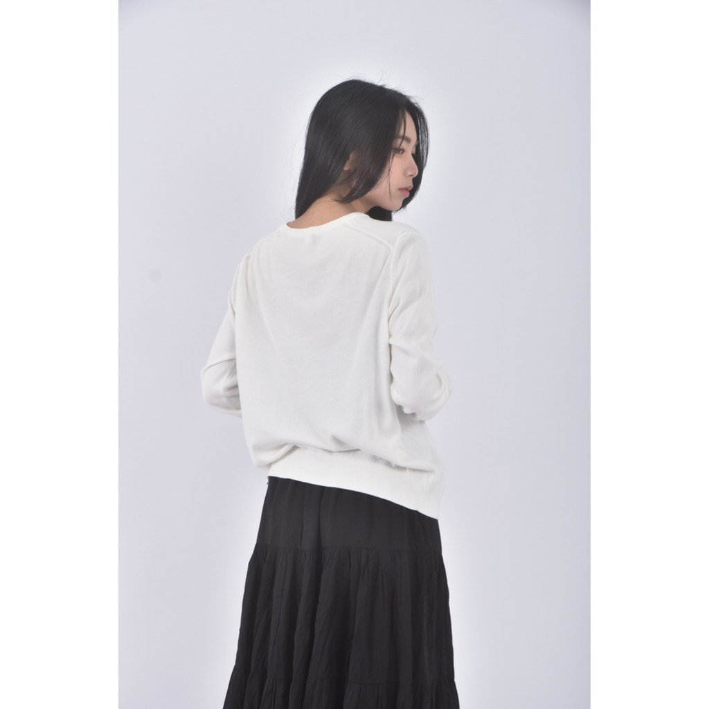 (XL) uniqlo質感棉質圓領白色長袖上衣二手衣, , large
