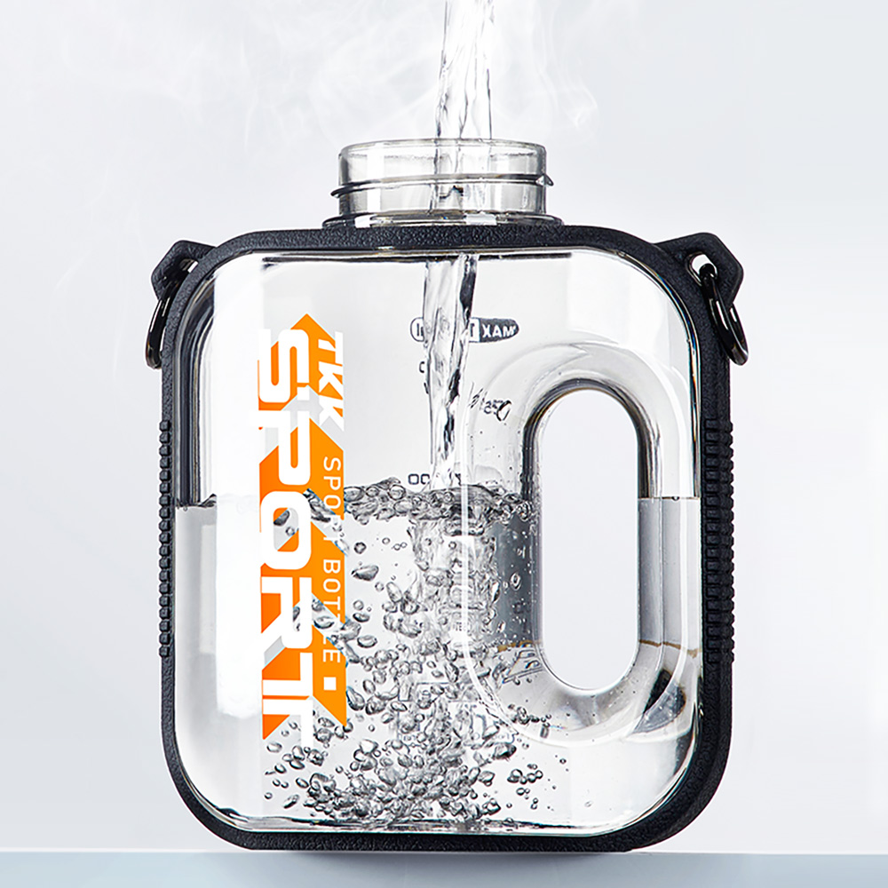 【TKK】美國進口Tritan邁噸系列 手提+背帶 直飲+吸管大容量 運動水壺1000ML(附背帶)-火山黑, , large