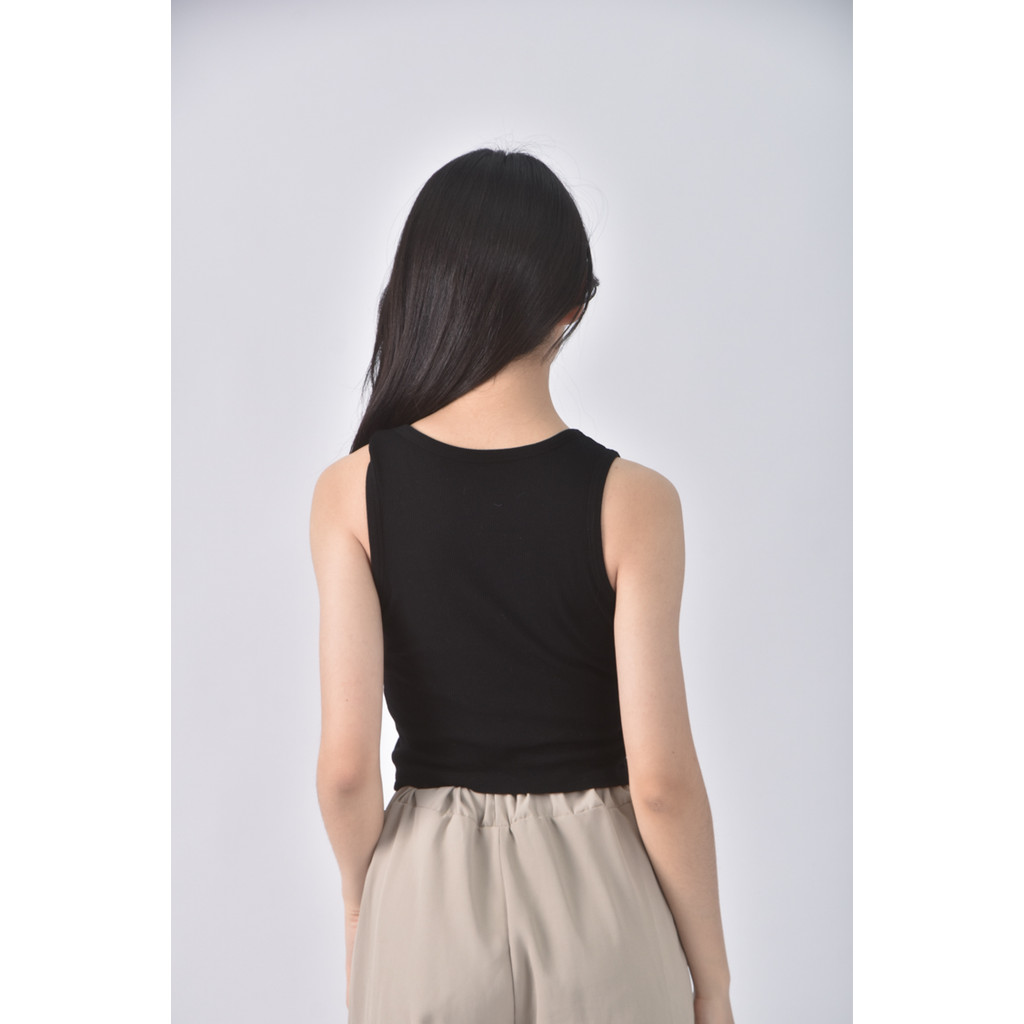 (S) 【里唯私服】bello store質感圓領黑色短袖上衣二手衣, , large