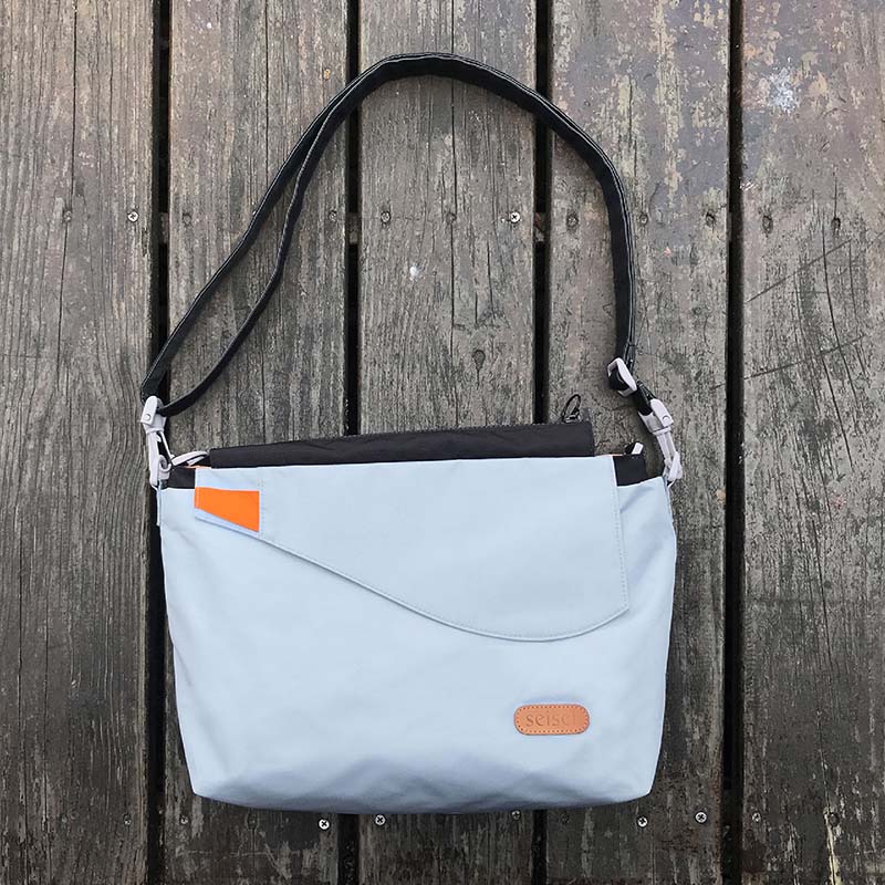 【seisei】遛遛包/斜背+托特二包合一_再生寶特瓶環保防水布/雲石灰, , large