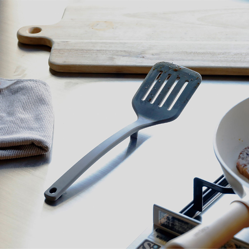 UV FINISH SILICONE TURNER, , large