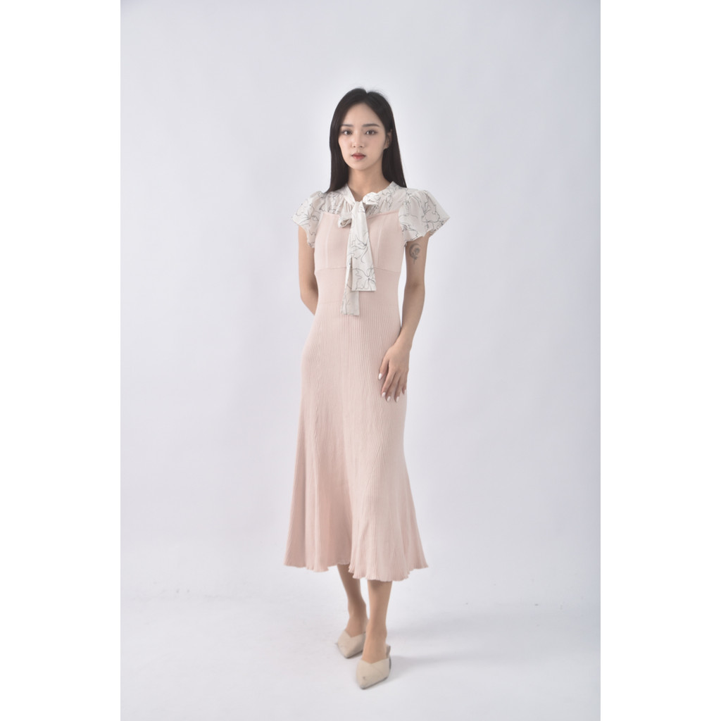 (S) redyazel收腰粉色綁帶洋裝二手衣