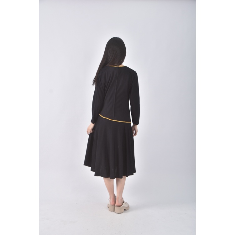 (S) hong sheng線條黑色洋裝二手衣, , large