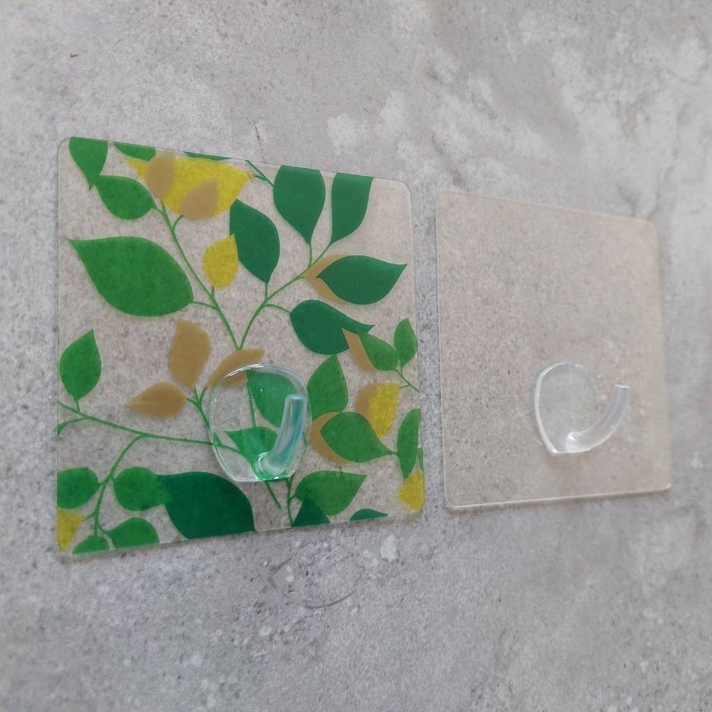 [熊好貼國際]多功能無痕掛勾  重複貼（平整光滑面適用） 免釘掛鉤 無痕免釘 壁掛 免安裝 貼片式 台灣製造國貨, , large