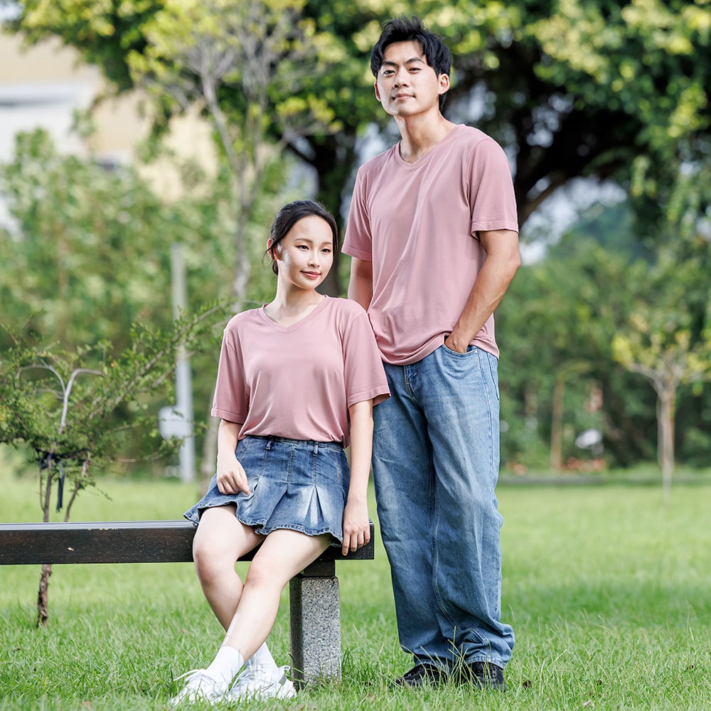 【巧奇】MIT中性色 COOL 涼 T/涼感衣/機能衣/運動衣/吸濕排汗/抗菌除臭/超快乾, 微醺粉-V領, large