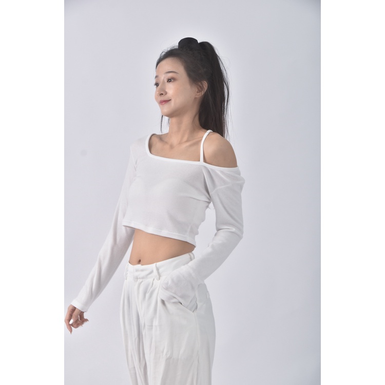 (S) 【安于晴Charlene私服】thehagi韓牌質感修身短版白色長袖上衣二手衣, , large