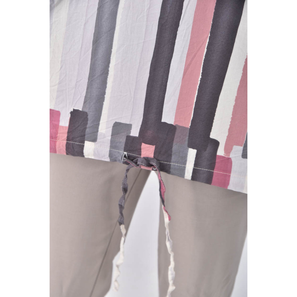 (2XL) sugar直線條紅色長袖上衣二手衣, , large