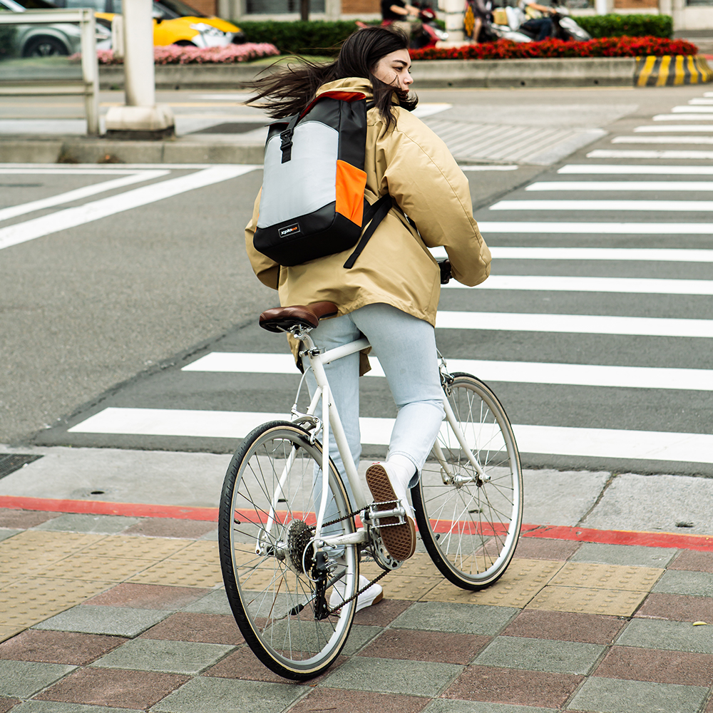 AXIO&Xplova iluminaci&oacute;n Backpack 反光後背包(GP-03S), , large