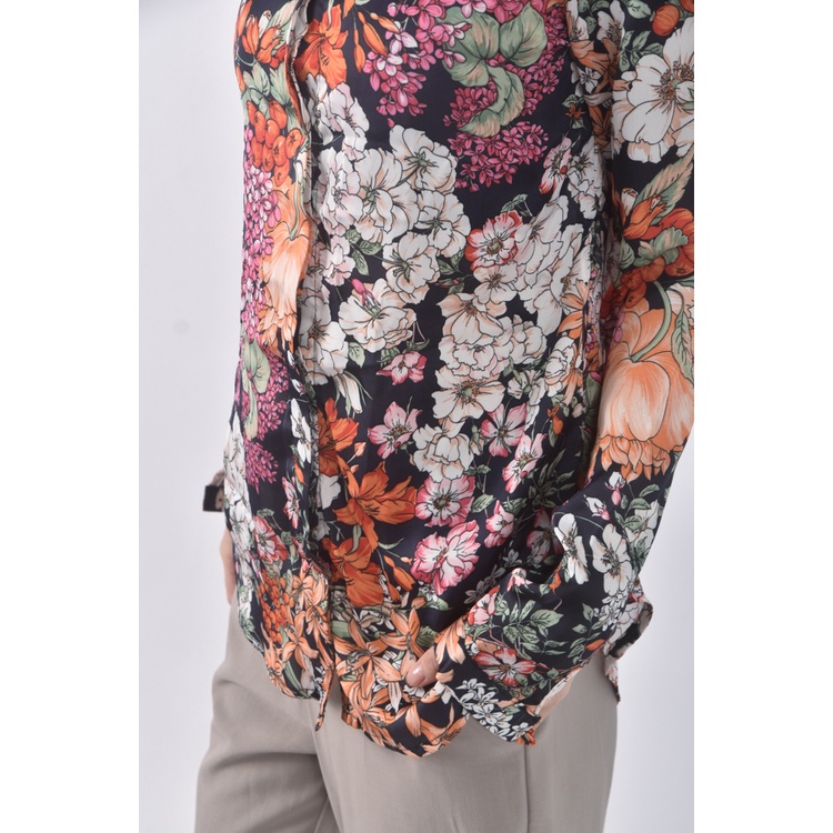 (S) first nice花朵黑色長袖上衣二手衣, , large