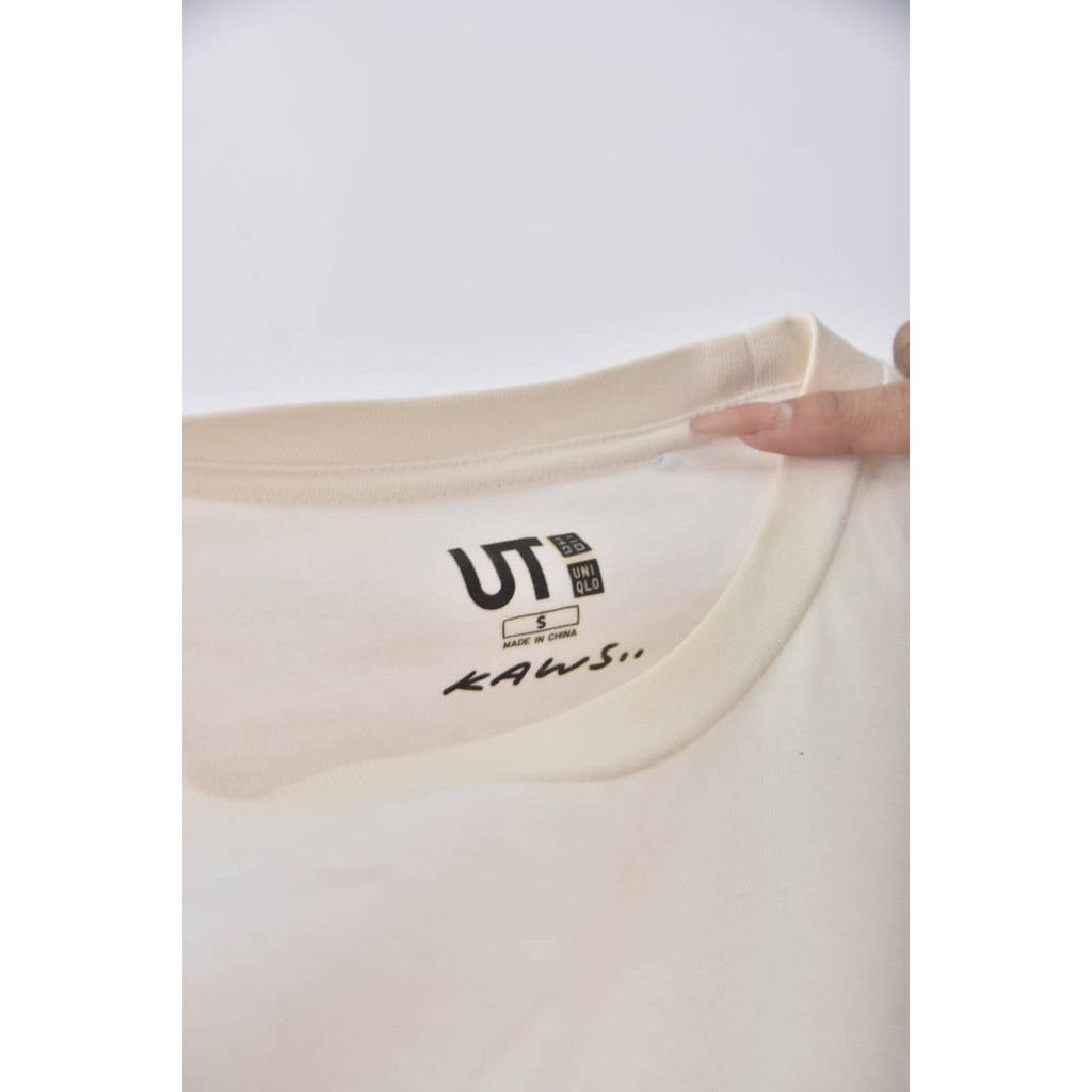 (M) uniqlo印花黑色短袖上衣二手衣, , large