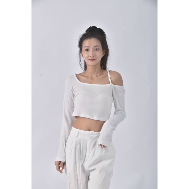 (S) 【安于晴Charlene私服】thehagi韓牌質感修身短版白色長袖上衣二手衣, , large