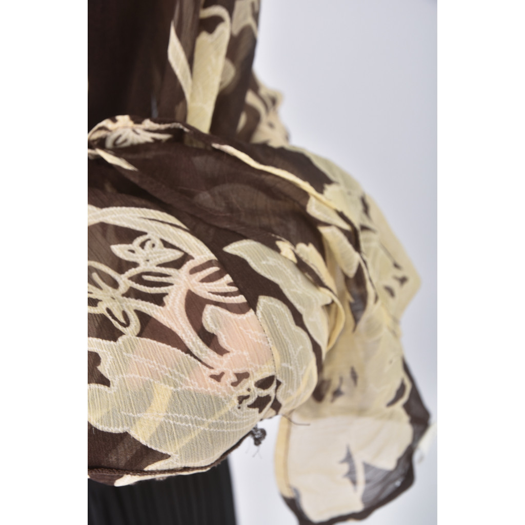 (M) 紡紗圓領棕色短袖上衣二手衣, , large