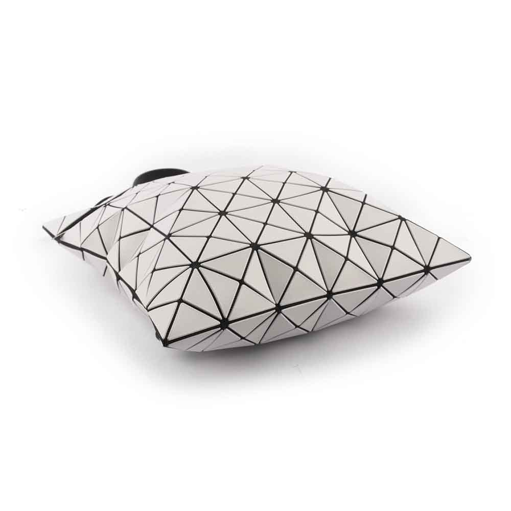 ISSEY MIYAKE BAO BAO LUCENT 啞光霧面扁形後背包/淺灰色, , large