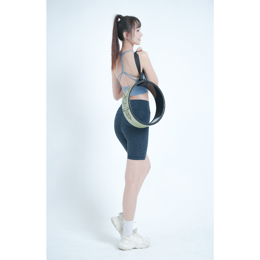 YOGA FLOW Slim Shorts - 3D剪裁修身五分褲 - 蒲藍 Modern Denim, , large