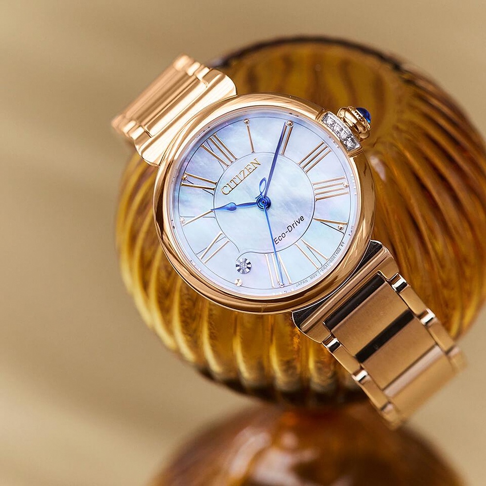 CITIZEN 星辰 L系列  幸福鈴蘭 永恆款 光動能大三針女錶 EM1063-89D, , large