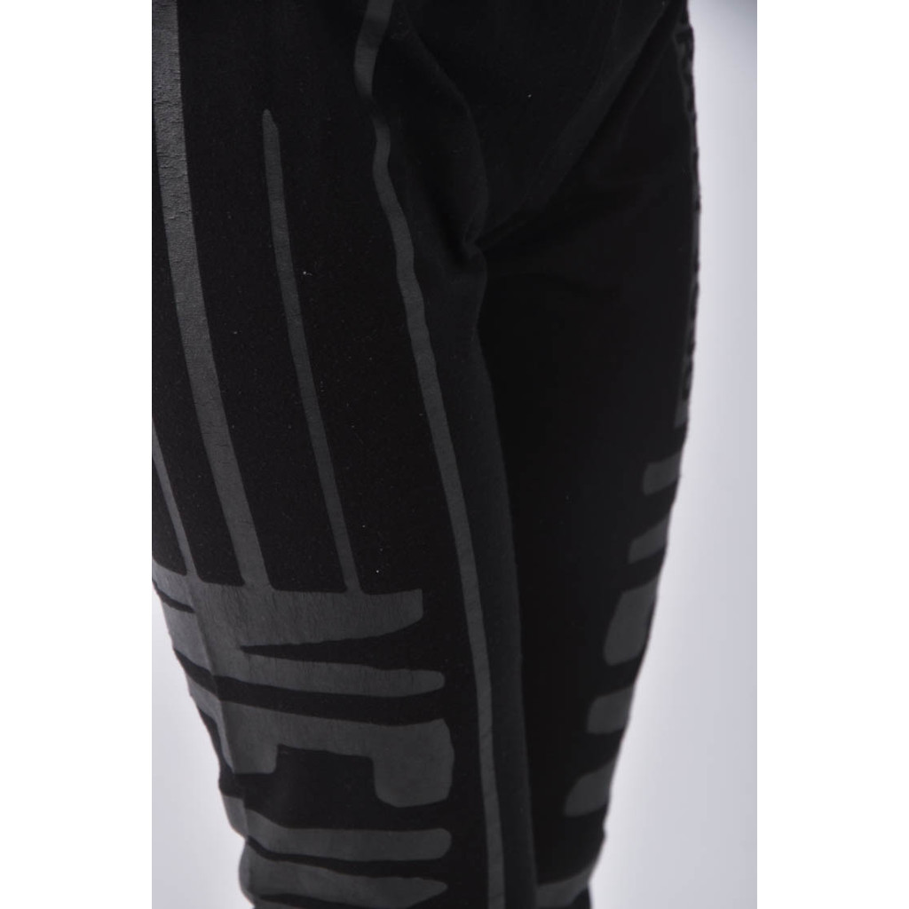 (L) naturally jojo運動運動黑色長褲二手衣, , large