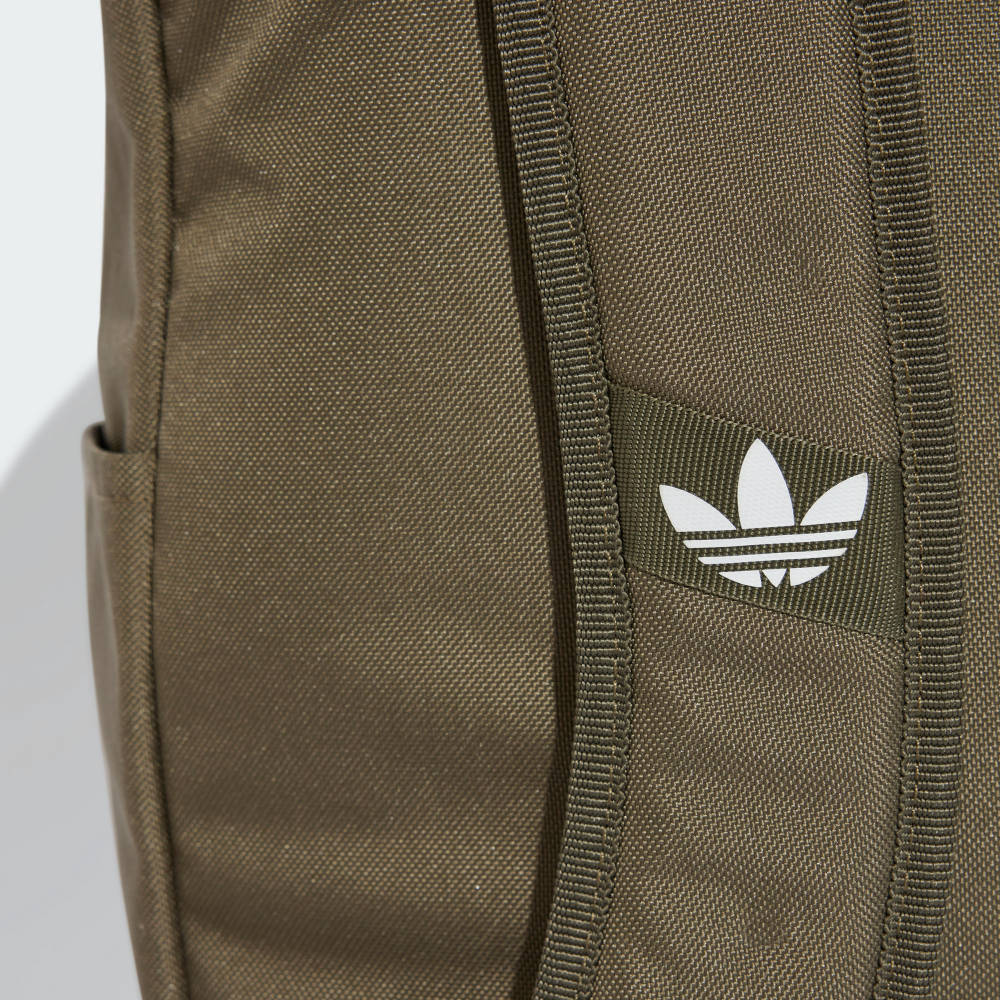 [家樂福] ADIDAS ADICOLOR 後背包 軍綠 IX7460, , large