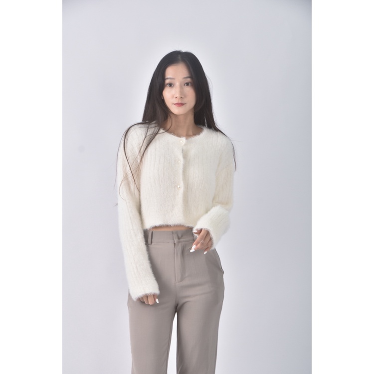 (XL) 質感絨毛白色罩衫二手衣, , large