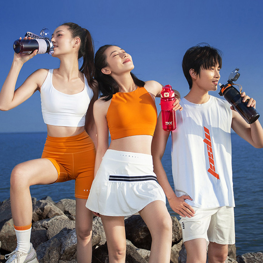 【TKK】美國進口Tritan邁越系列 手提式 兩用 運動水壺600ML(附提帶)-電光白, , large