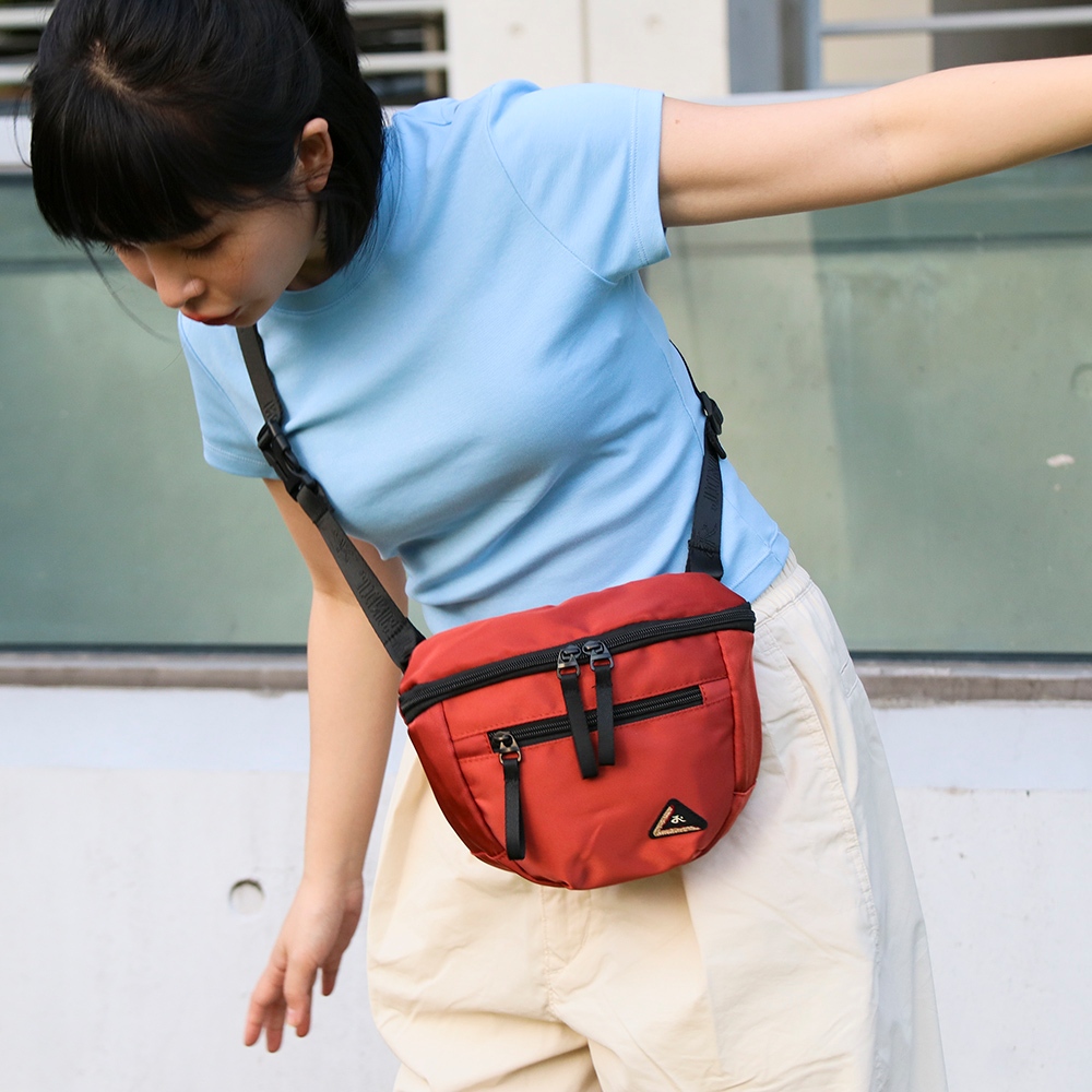 【YUN SELECT】百寶胸包-黑色 斜背包 斜跨包 潮流 大空間 搭配 斜肩包, , large