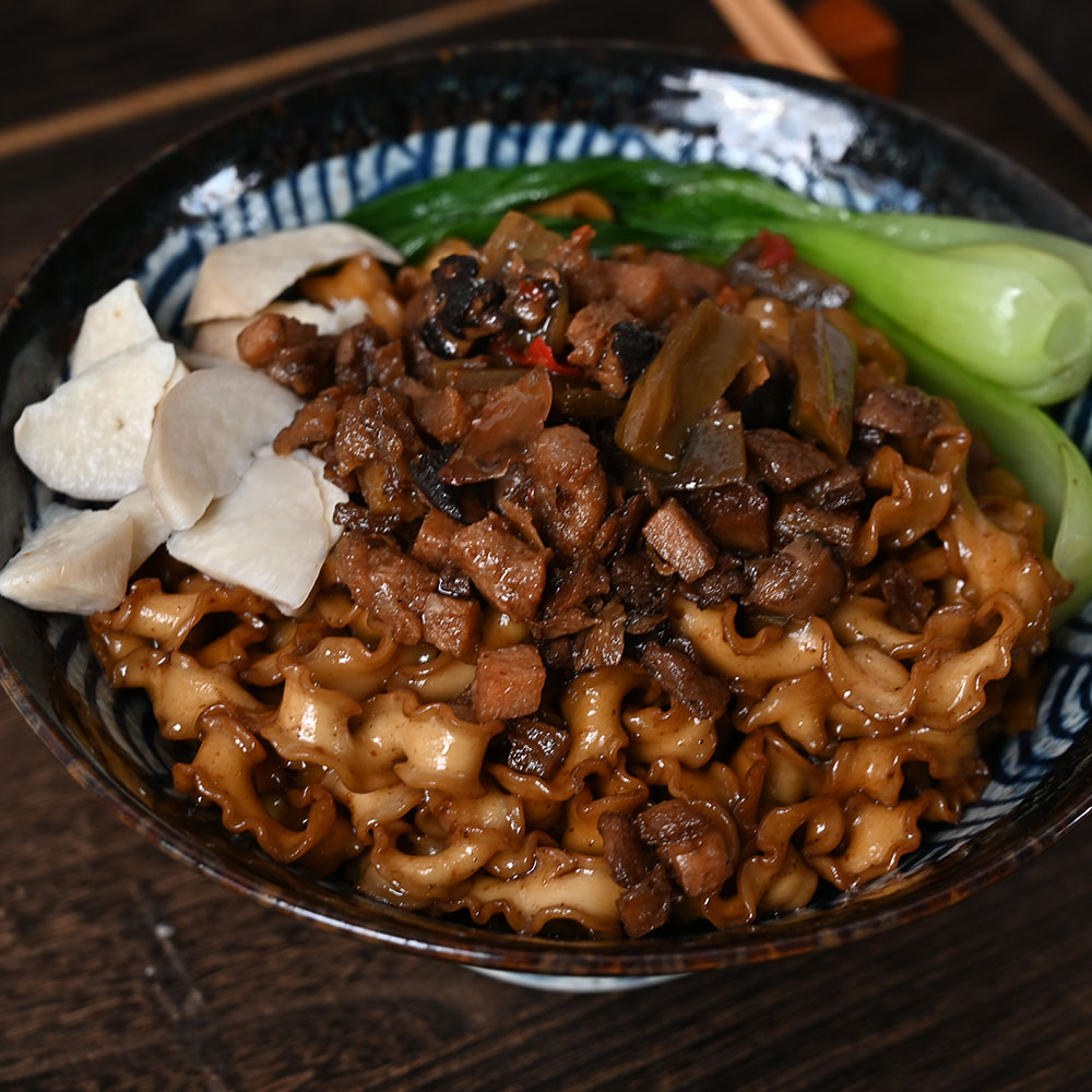 Spicy and spicy pork noodles, , large