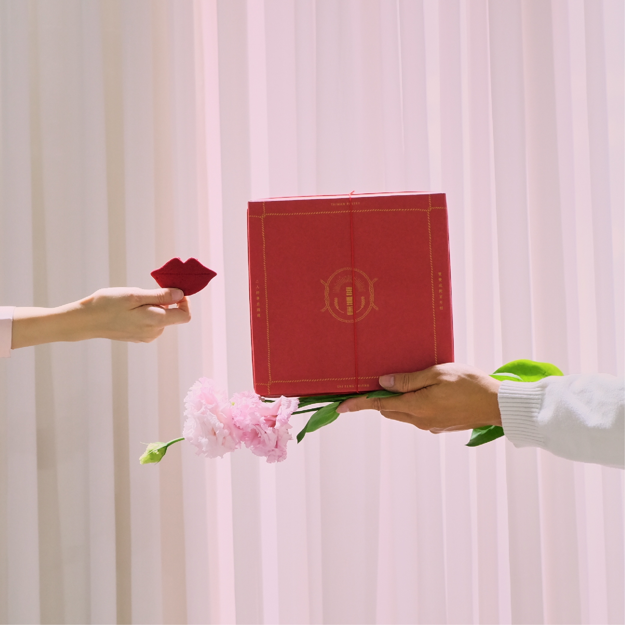 【喜豐香1985】母親節限定｜美人絳唇紅 綠茶紅豆大餅禮盒 &mdash; 台灣傳統漢餅手工製作, , large