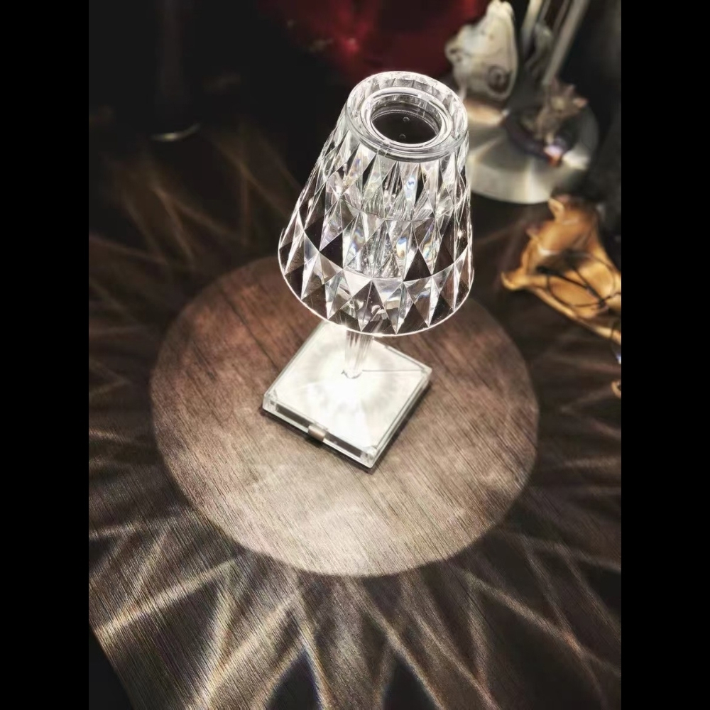 【H&R安室家】 鑽石光影USB充電檯燈/床頭燈/桌燈/小夜燈 ZA0183, , large
